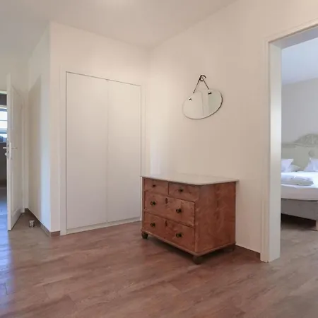Feriehus Three-bedroom Holiday In Settin